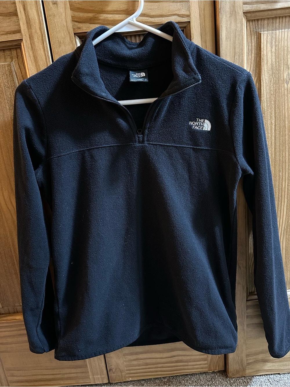 The North Face Women’s Black Quarter-Zip Fleece Pullover
